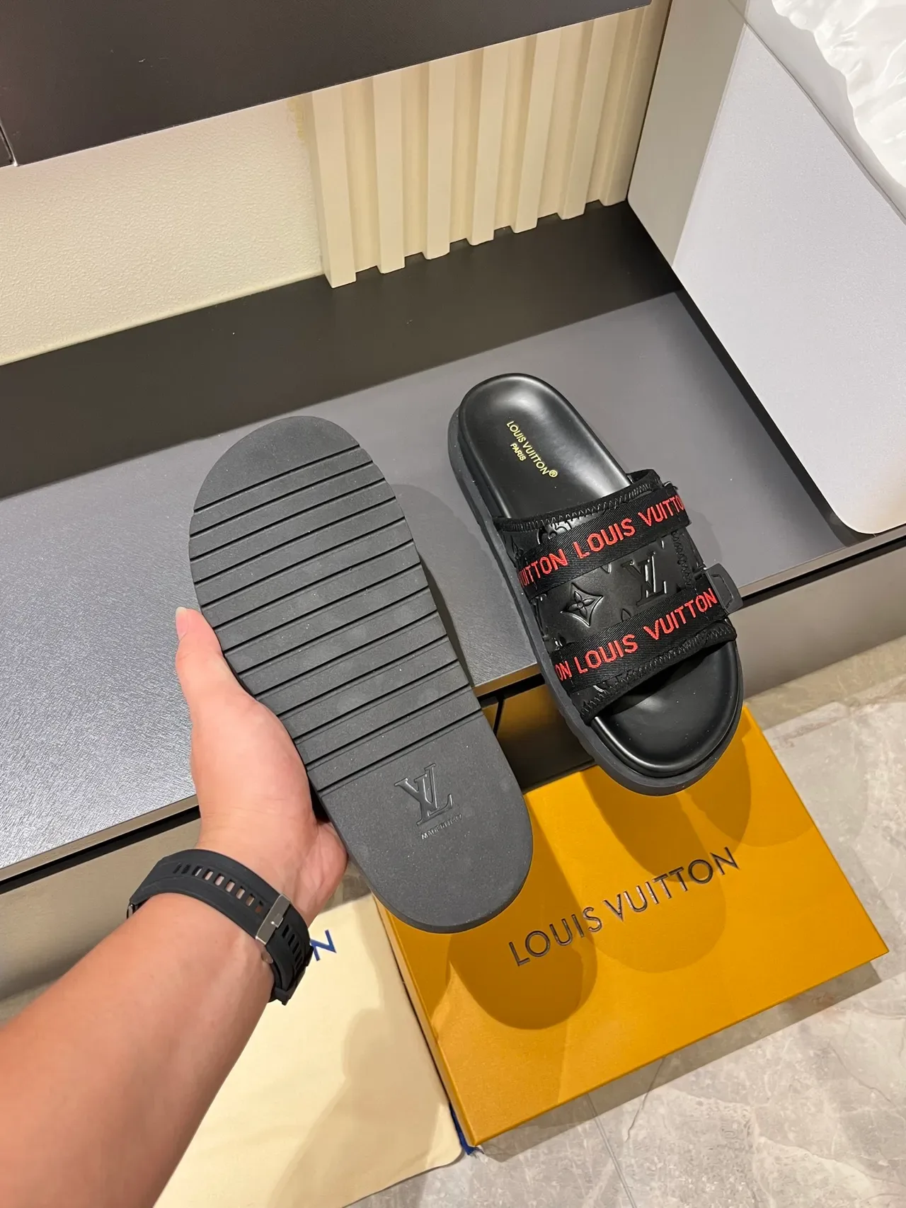 Louis Vuitton Slide Multicolor Molded Rubber Sole Double-Logo Strap Slippers 7