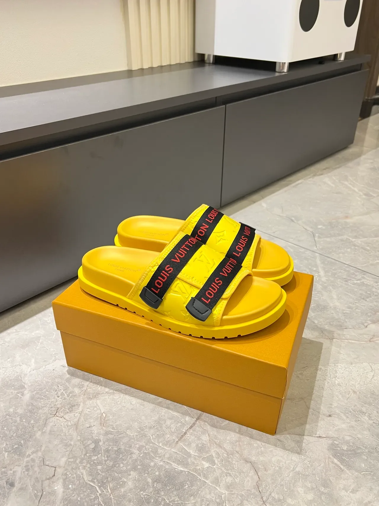 Louis Vuitton Slide Multicolor Molded Rubber Sole Double-Logo Strap Slippers 14