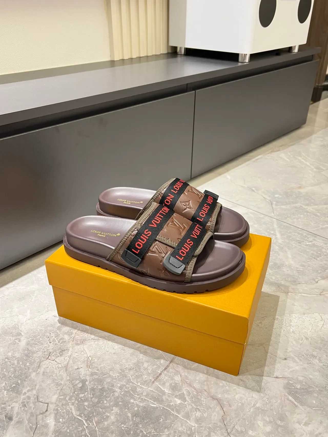 Louis Vuitton Slide Multicolor Molded Rubber Sole Double-Logo Strap Slippers 17