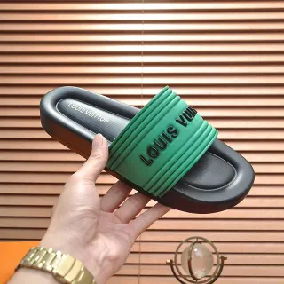 Louis Vuitton Slide-Style हरा और काला चप्पल