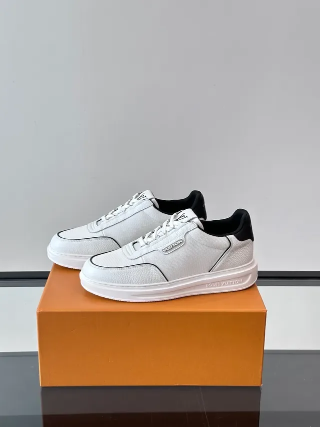 Louis Vuitton White Black Low-Top Textured-Panel Upper Lifestyle Sneakers 5