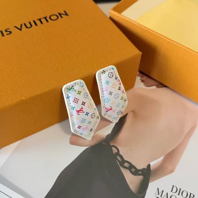 Louis Vuitton White Multicolor Monogram-Printed Leather-Like Jewelry 6