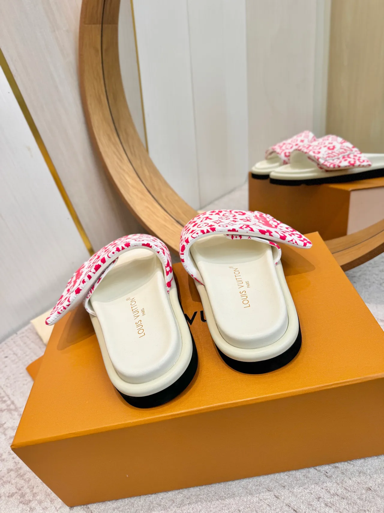 Louis Vuitton White Red Floral Monogram Print Raised Script Logo Slippers 9