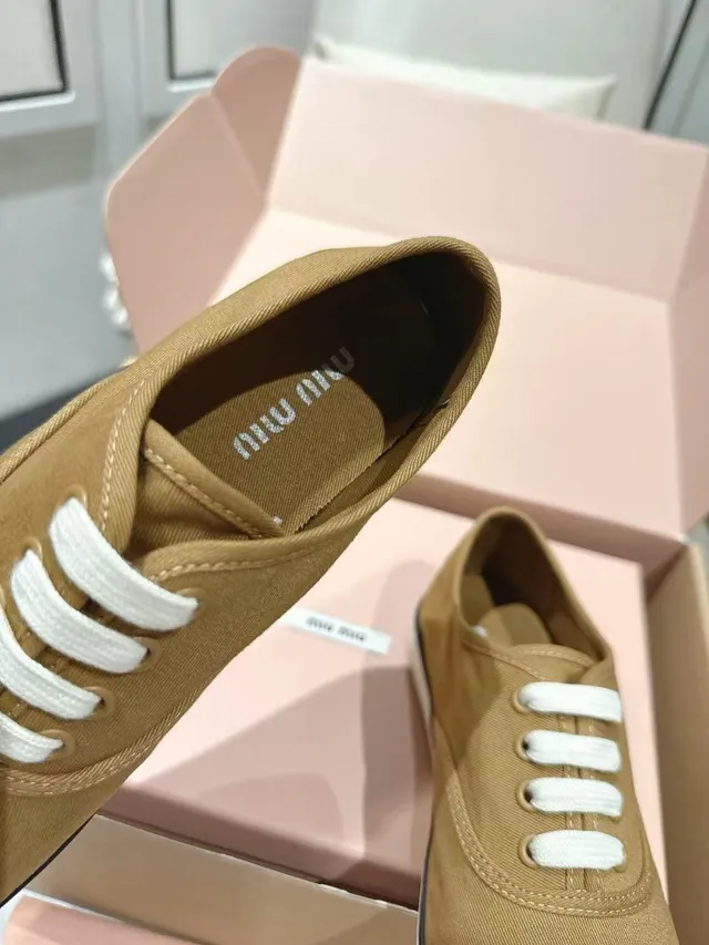 Miu Miu Brown White Low-Top Upper Canvas Shoes 3