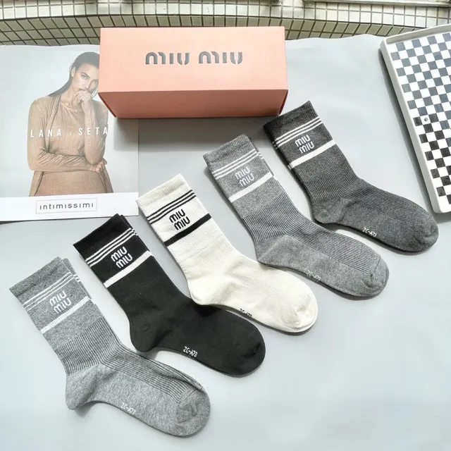 Miu Miu Logo Band Crew Socks 9