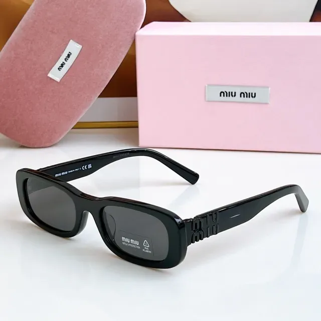 Miu Miu Wander Tortoiseshell Rectangular Sunglasses 7