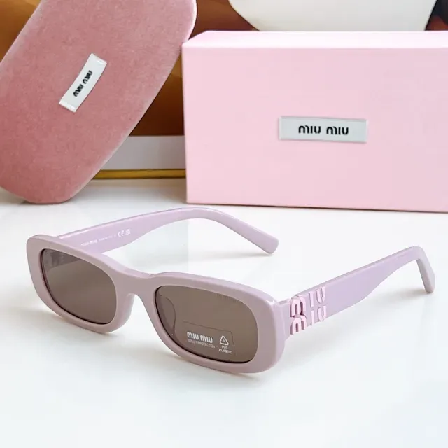 Miu Miu Wander Tortoiseshell Rectangular Sunglasses 8