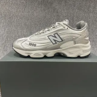 New Balance 1000 Gray White Sculpted Midsole Mesh And Synthetic Overlay Construction Chunky Sneakers