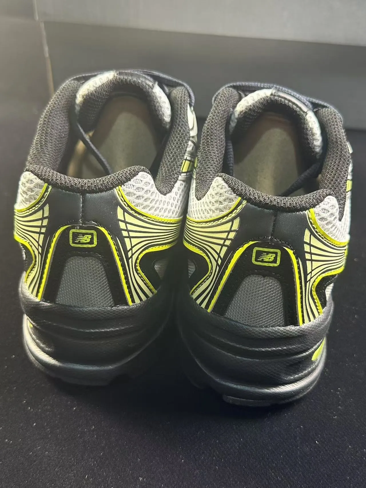 New Balance 1400 Gris Negro Malla Superior Cubiertas Sintéticas Zapatos para correr 4