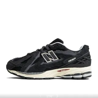 New Balance 1906D Black Cream Lifestyle Sneakers