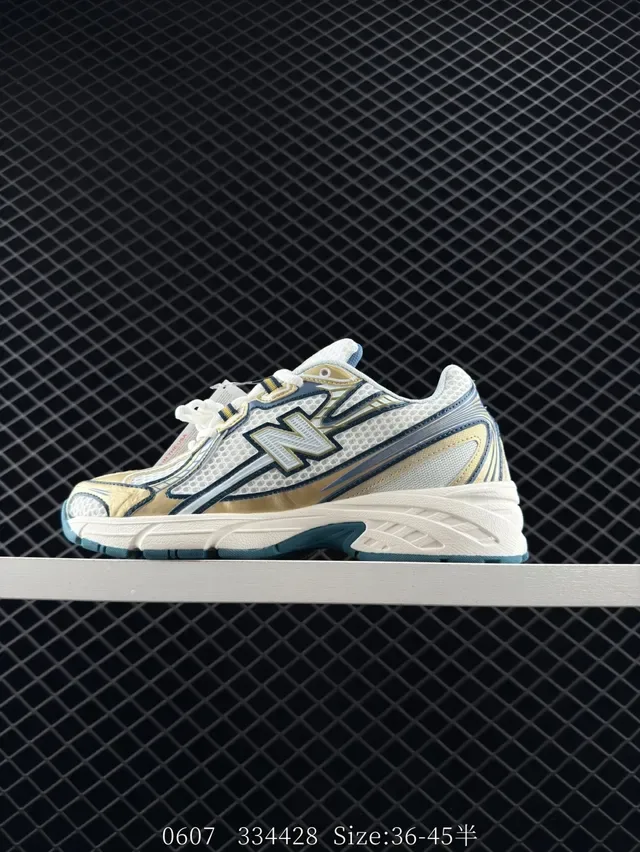 New Balance 740 أبيض بيج بحري ريترو رنر لايف ستايل سنيكرز 6