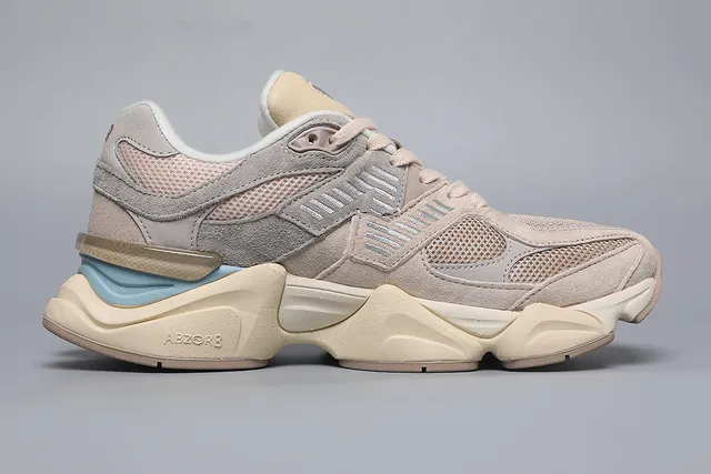 New Balance 9060 Beige Bleu Maille Stratifiée Et Daim Supérieur Oversized N Logo Chunky Sneakers 8