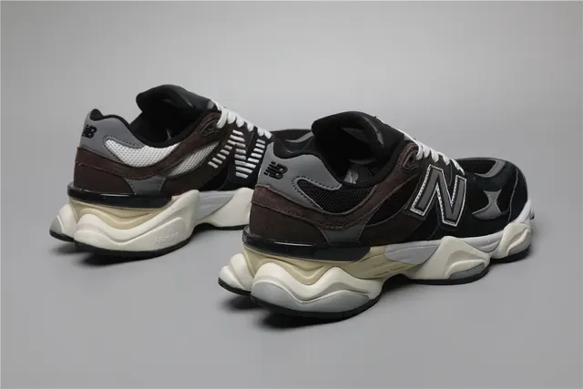 New Balance 9060 Sneakers Lifestyle Marron Noir Blanc 3