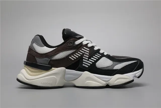 New Balance 9060 Sneakers Lifestyle Marron Noir Blanc 8