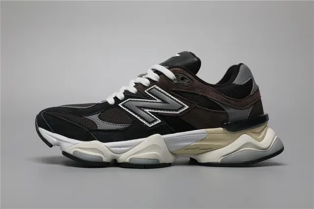 New Balance 9060 Sneakers Lifestyle Marron Noir Blanc 9