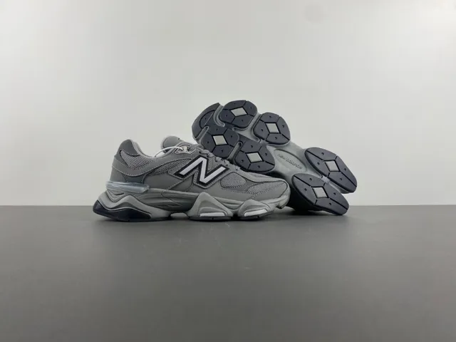 New Balance 9060 حذاء رياضي رمادي كثيف 12