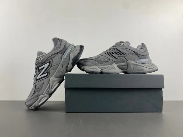 New Balance 9060 حذاء رياضي رمادي كثيف 14