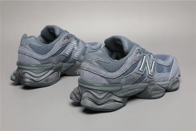 New Balance 9060 Monocromatique Gris Lifestyle Sneakers 3