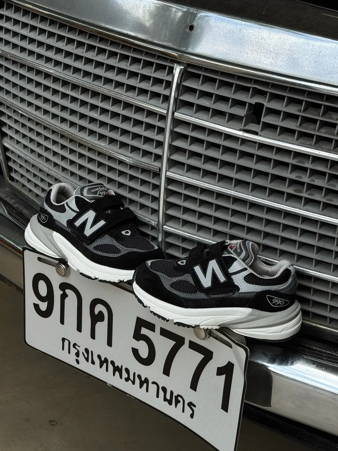 New Balance 990 رمادي أسود سيليويت كثيف حزام فيلكرو مزدوج أحذية أسلوب حياة 12