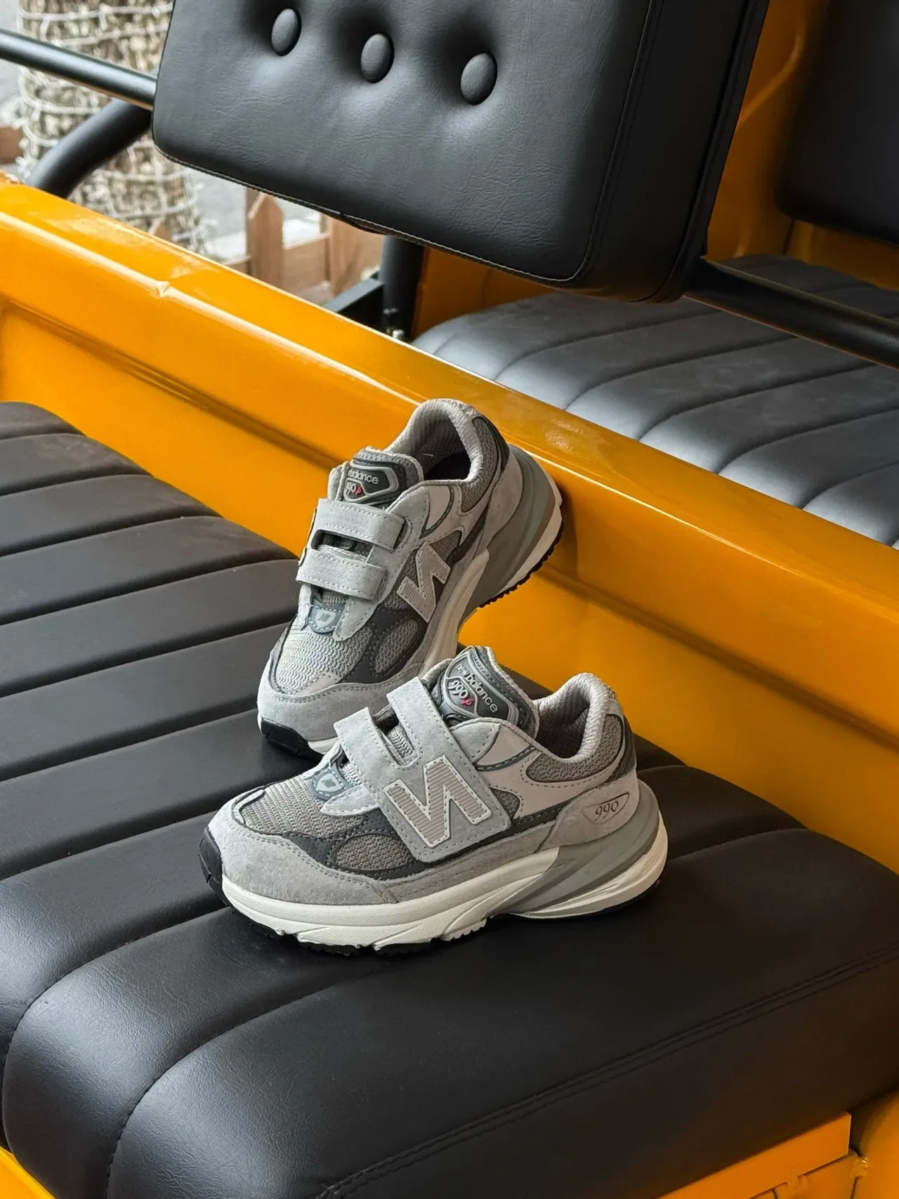 New Balance 990 رمادي أسود سيليويت كثيف حزام فيلكرو مزدوج أحذية أسلوب حياة 20