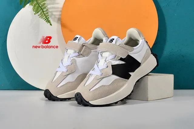 New Balance بيج أسود Retro Runner Velcro حزام أسلوب حياة 7