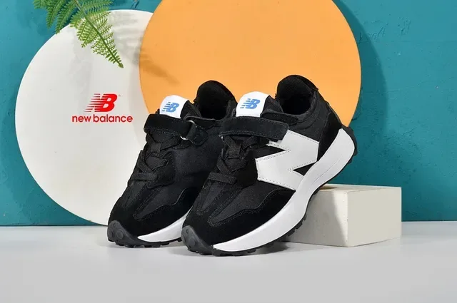 New Balance بيج أسود Retro Runner Velcro حزام أسلوب حياة 12