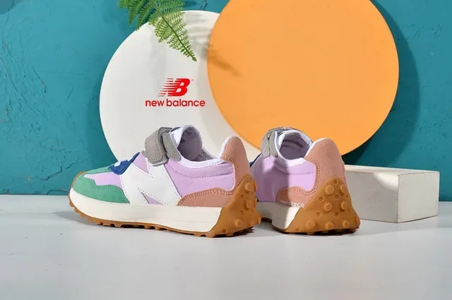 New Balance بيج أسود Retro Runner Velcro حزام أسلوب حياة 19