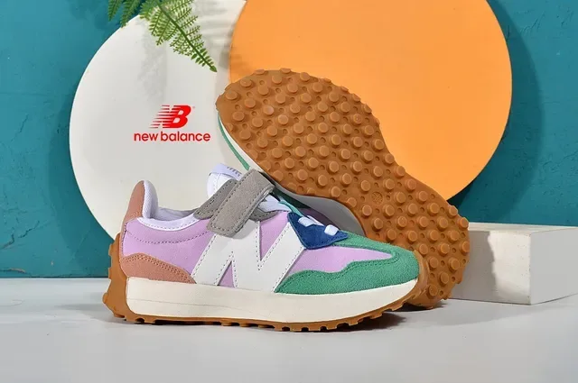 New Balance بيج أسود Retro Runner Velcro حزام أسلوب حياة 20