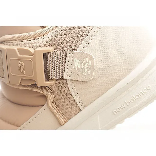 New Balance 米白色 绗缝填充上层 单带扣合闭合 生活方式运动鞋 8