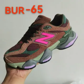 New Balance حذاء رياضي بني وأخضر متعدد الطبقات وسط من السويدي والشبكة لوحات كبيرة