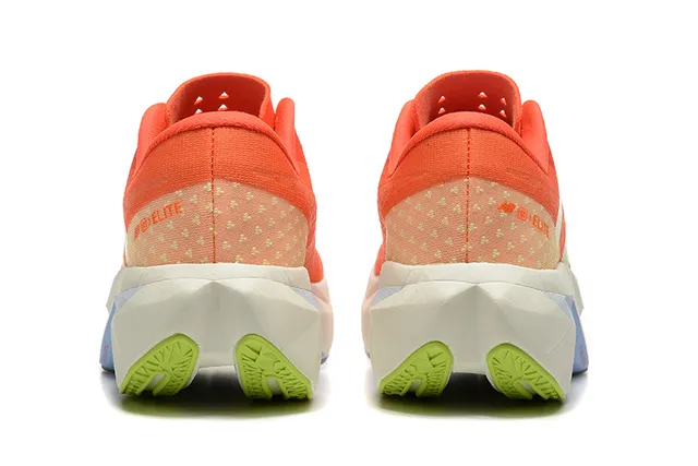 New Balance FuelCell Elite Orange White جزء علوي من شبكة مهندسة قاعدة متعددة الكثافة منحوتة أحذية جري 4