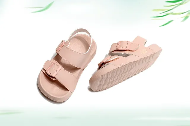 New Balance Sandales Décontractées à Deux Bretelles avec Boucle pour Enfants 4