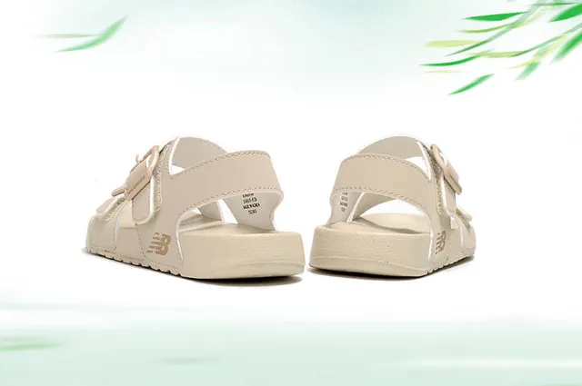 New Balance Sandales Décontractées à Deux Bretelles avec Boucle pour Enfants 22