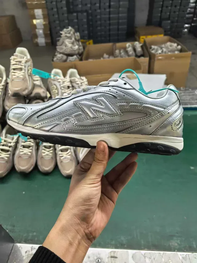 New Balance Silver Blue Metallic Synthetic Upper Embossed N Logo Sneakers 4