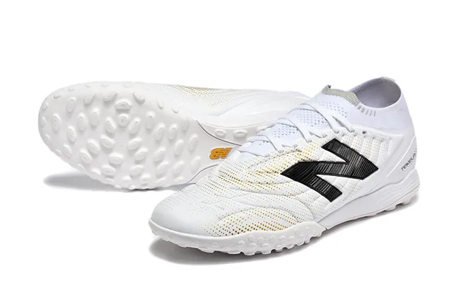 New Balance Tekela Azul Vermelho Baixo Corte Upper Sintético Colar Ajustável para Meia Gramado Artificial Sapatos de Futebol 17
