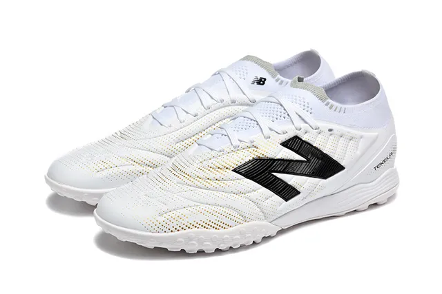 New Balance Tekela Azul Vermelho Baixo Corte Upper Sintético Colar Ajustável para Meia Gramado Artificial Sapatos de Futebol 19