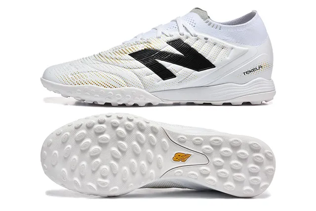 New Balance Tekela Azul Vermelho Baixo Corte Upper Sintético Colar Ajustável para Meia Gramado Artificial Sapatos de Futebol 20