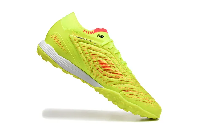 New Balance Tekela Azul Vermelho Baixo Corte Upper Sintético Colar Ajustável para Meia Gramado Artificial Sapatos de Futebol 24