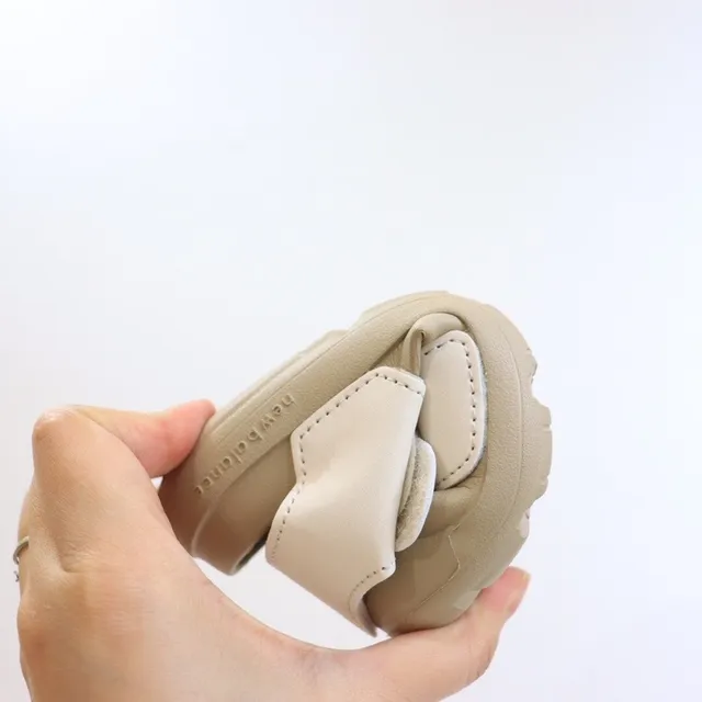 New Balance Sandales à deux sangles avec Velcro pour enfants casual 24