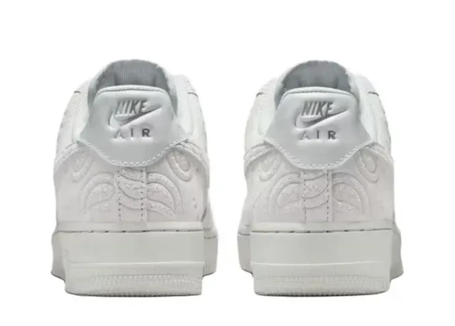 Nike Air Force 1 Monochrome Embossé Paisley Chaussures Lifestyle 3