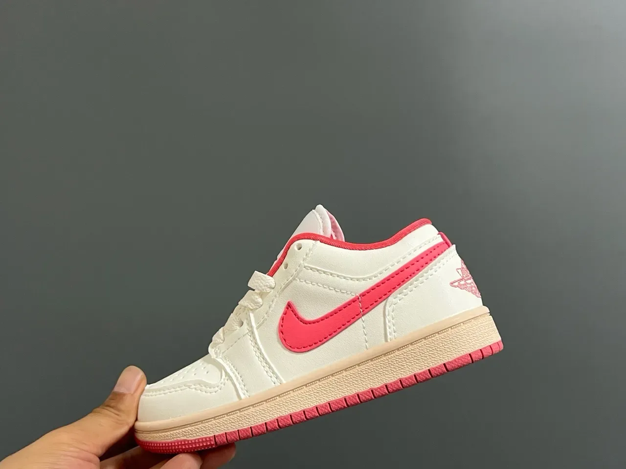 Nike Air Force 1 White Black Lifestyle Sneakers 6