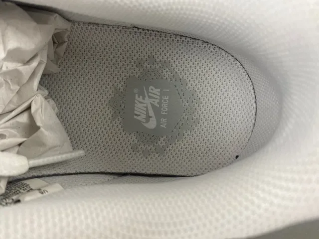 Nike Air Force 1 White Lifestyle Sneakers 7