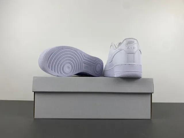 Nike Air Force 1 White Lifestyle Sneakers 15