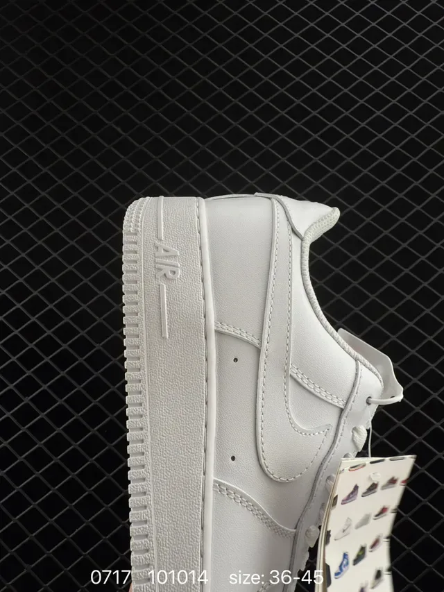 Nike Air Force 1 White Lifestyle Sneakers 4