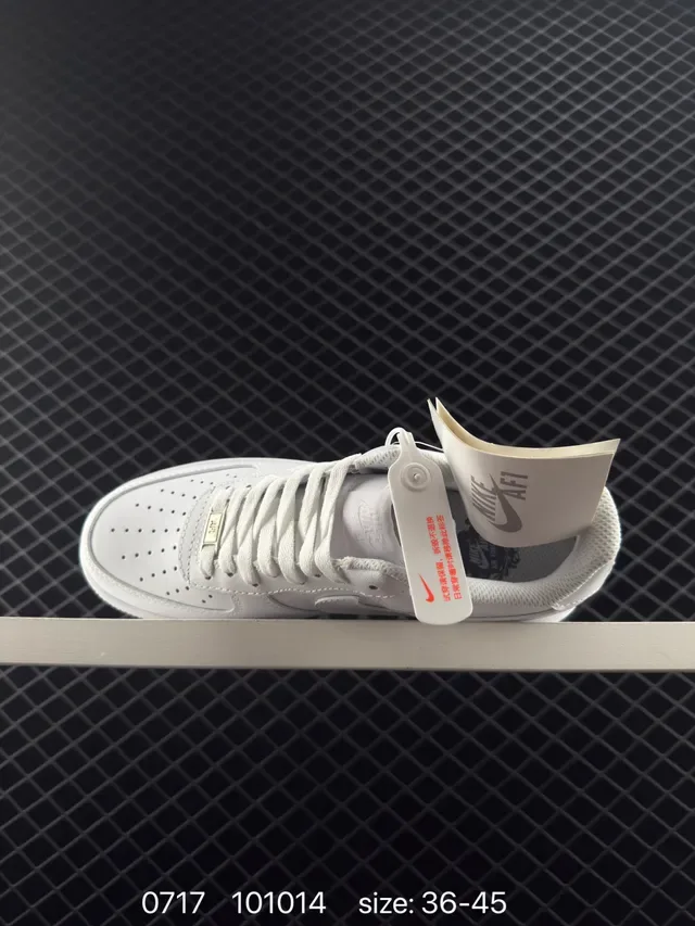 Nike Air Force 1 White Lifestyle Sneakers 5
