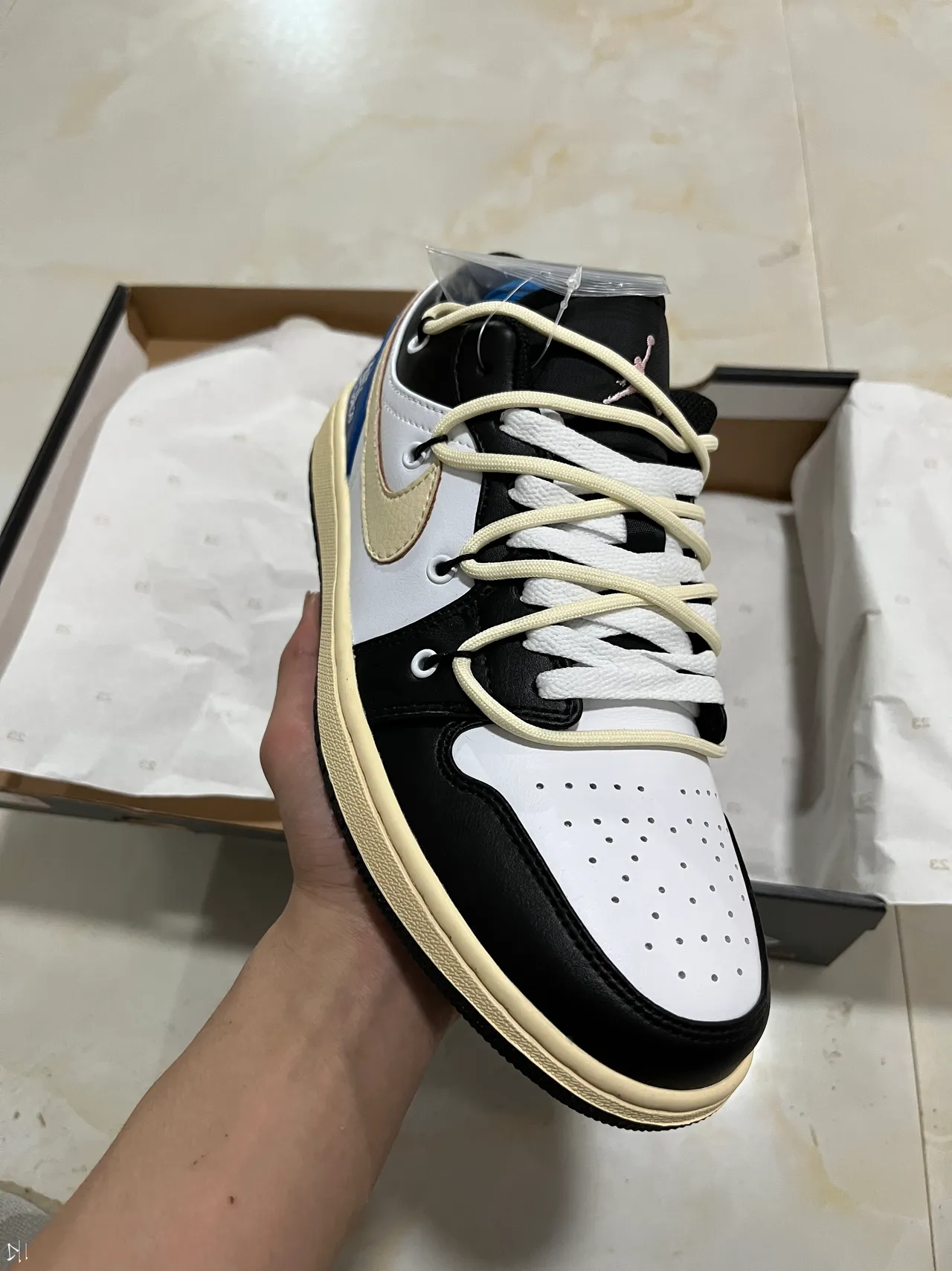 Nike Air Jordan 1 Black Blue Low-Top Basketball Silhouette Leather And Synthetic Upper Lifestyle Sneakers 2