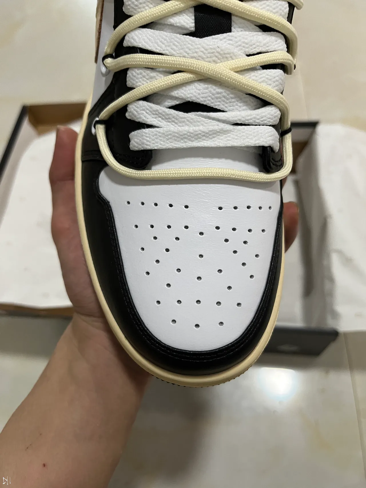 Nike Air Jordan 1 Black Blue Low-Top Basketball Silhouette Leather And Synthetic Upper Lifestyle Sneakers 3