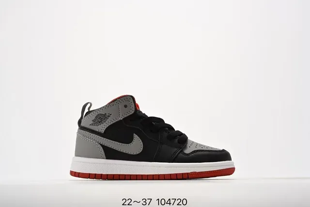 Nike Air Jordan 1 Black Royal Blue White tênis de basquete 5