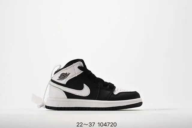 Nike Air Jordan 1 Black Royal Blue White tênis de basquete 10