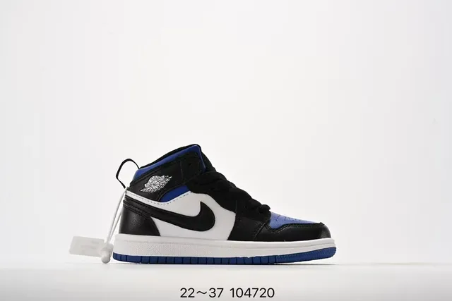 Nike Air Jordan 1 Black Royal Blue White tênis de basquete 14